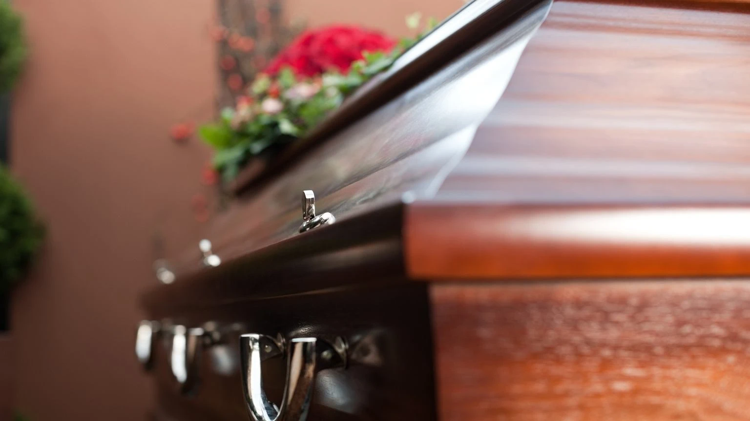 Sen o zmarĹej osobie. Co oznacza? KsiÄdz rozwiaĹ wÄtpliwoĹci