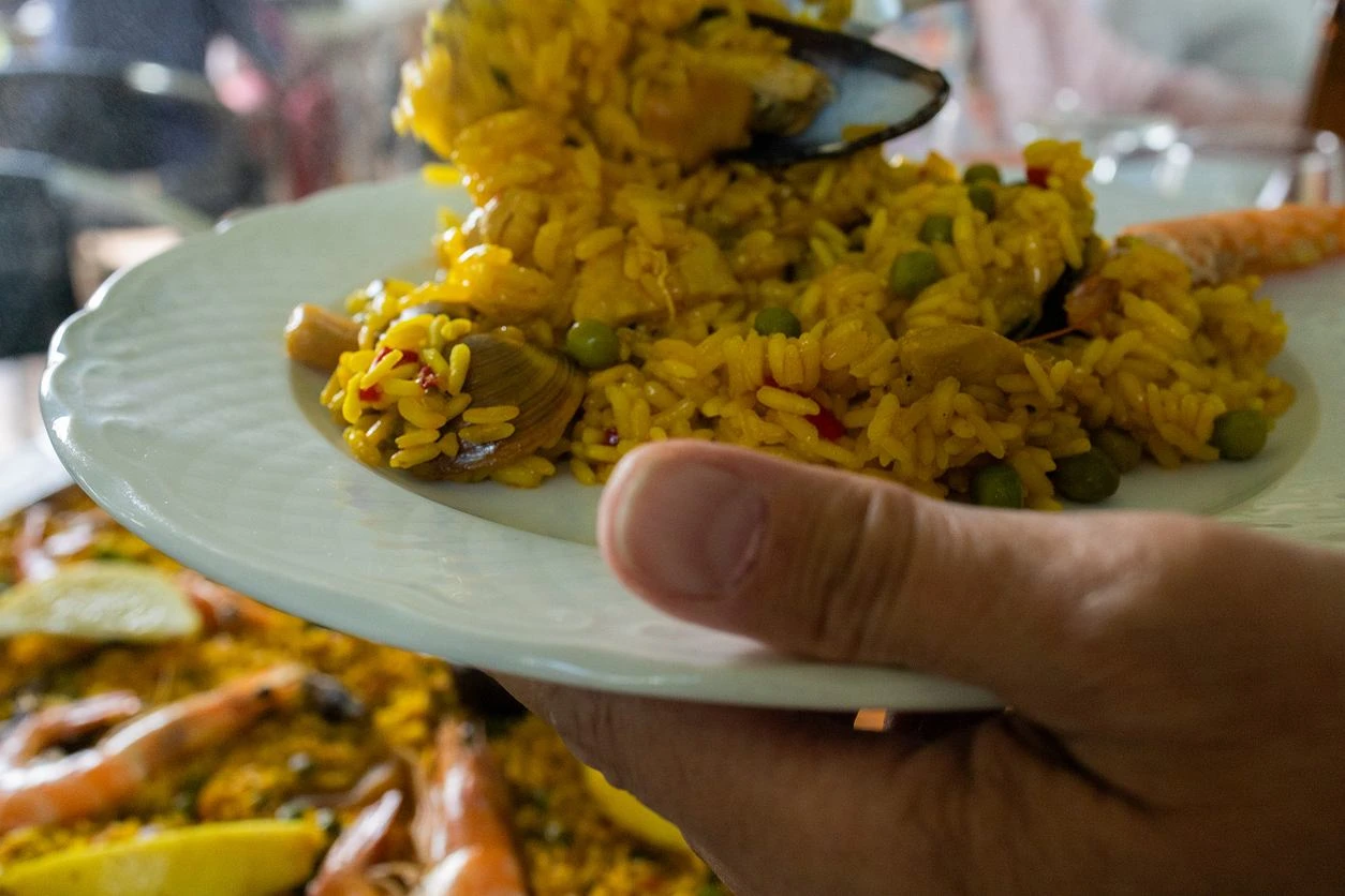 Naukowcy znĂłw wziÄli pod lupÄ najzdrowszÄ dietÄ Ĺwiata. Oto co odkryli. 