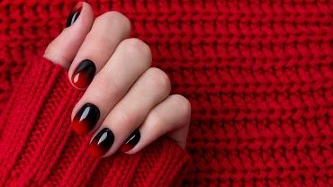 Paznokcie ombre. Jak je zrobi? Pomysy na jesienne stylizacje z ombre w roli gwnej