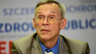 Prof. Wodzimierz Gut: Dystans nie istnieje, maseczki prawidowo nosi tylko 40 proc. osb