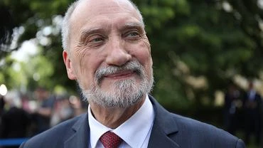 Macierewicz po Marszu Niepodlegoci snuje teorie spiskowe. 