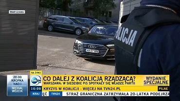 Zakoczya si narada kierownictwa PiS. 