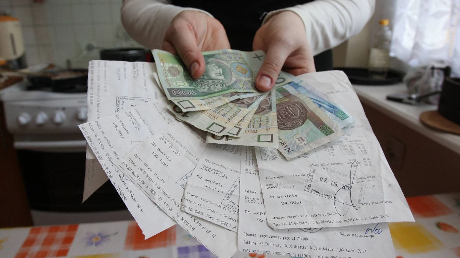 Jeszcze nie jest za pĂłĹşno. RzÄd chce zapĹaciÄ za ogrzanie twojego domu. Oferuje nawet 1750 zĹ