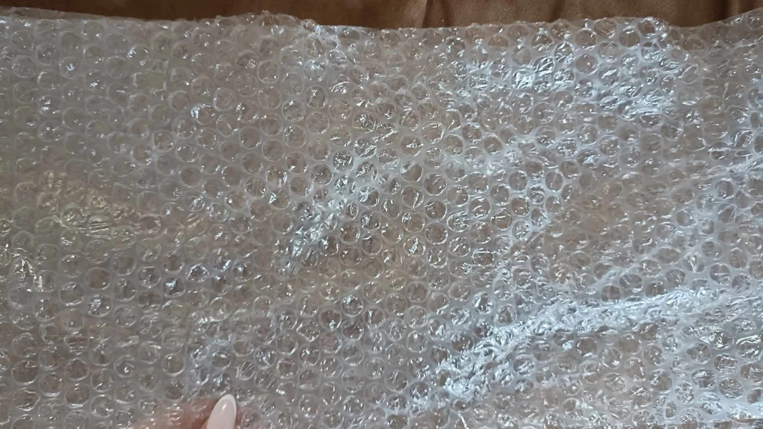 Cicha bohaterka kuchni i ogrodu. Nie wyrzucaj folii bÄbelkowej. Jeszcze ci siÄ przyda