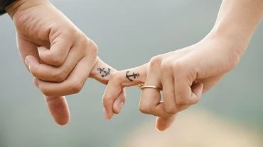 Tatua na palce- poznaj najciekawsze wzory