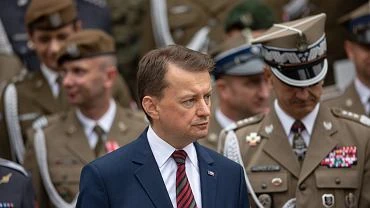 Koronawirus. Szef MON Mariusz Baszczak na kwarantannie. Mia kontakt z zakaonym generaem