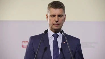 Szkoa w pandemii - jak ocenia powrt do placwek Minister Piontkowski? 