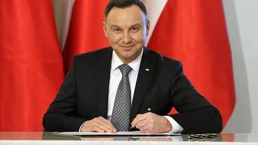 Andrzej Duda podpisa tarcz dla brany turystycznej. Bdzie zwrot pienidzy za odwoane wycieczki