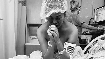 Chrissy Teigen po raz pierwszy zabraa gos po utracie dziecka. 