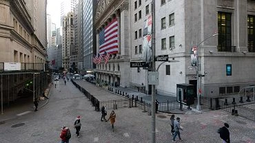 Mieszkacy Nowego Jorku wyprowadzaj si z miasta. Pustki na Pitej Alei i Wall Street