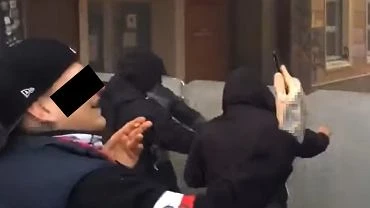 Marsz Niepodlegoci. Policja zatrzymaa kolejn osob poszukiwan w zwizku z zamieszkami