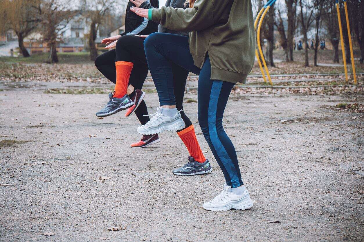 Jaki trening jest najlepszy na odchudzanie? Eksperci już wybrali. Spali tłuszcz jak masełko na patelni