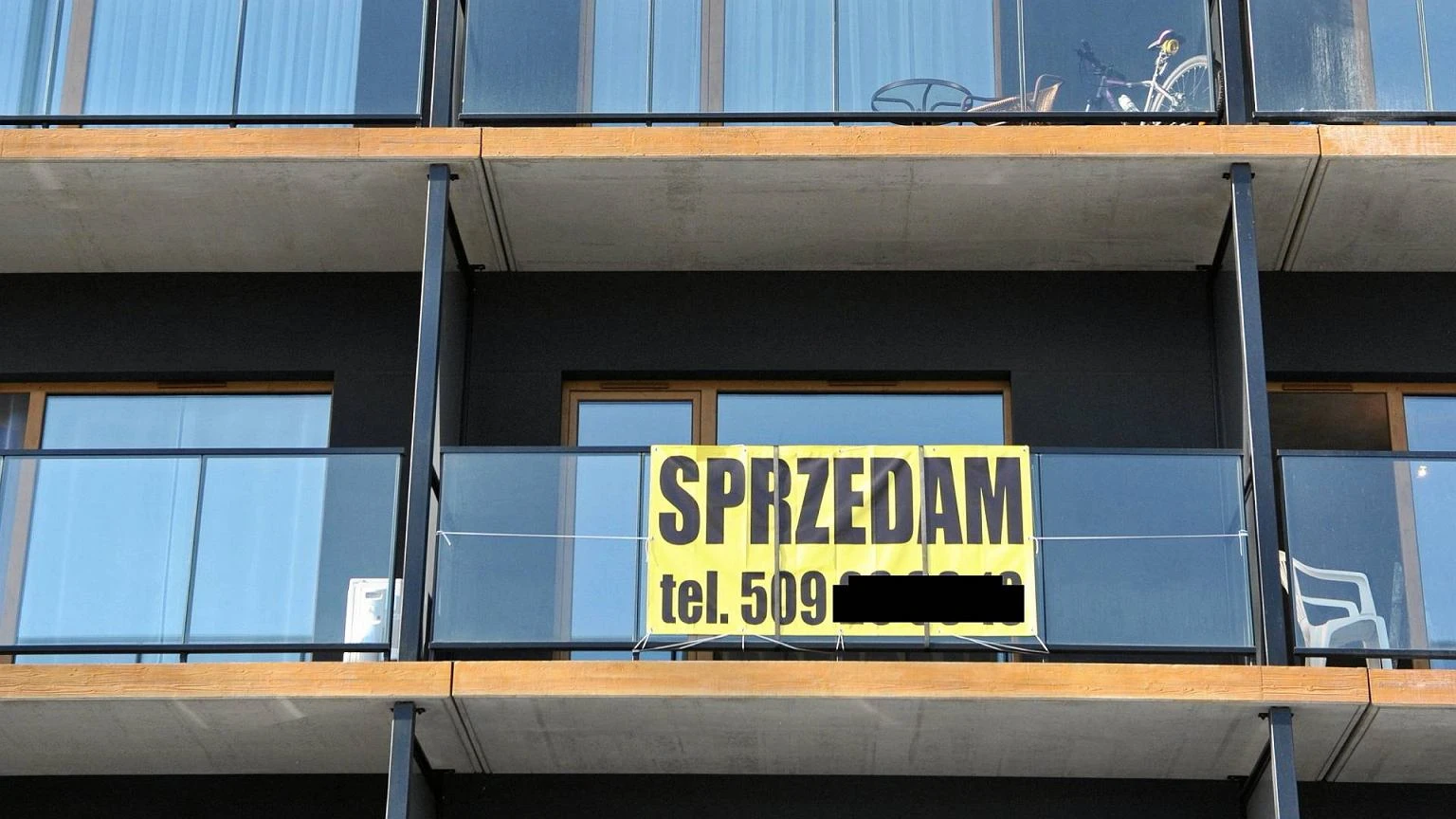 Nowa opcja podbija rynek. Ludzie kupują mieszkania na raty. Bez banku i kredytu