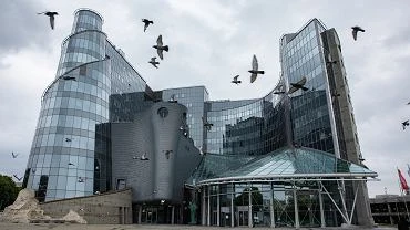 TVP ostrzega pracownikw przed 30-dniow kwarantann. 