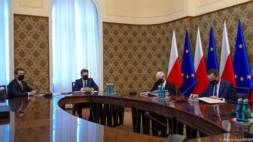 Powinien by na kwarantannie, a by na posiedzeniu rzdu? Dworczyk: Dostaem zwolnienie