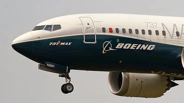 Uziemione Boeingi 737 MAX odzyskay pozwolenie na loty w USA. Szef FAA osobicie pilotowa samolot