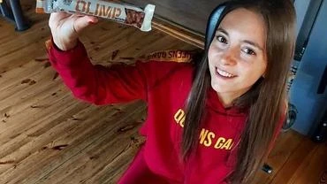 Influencerka wykorzystaa decyzj TK ws. aborcji do reklamy batonw. 