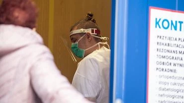 Koronawirus w Polsce. 603 zgony z powodu COVID-19 w cigu doby. Najwicej od pocztku epidemii
