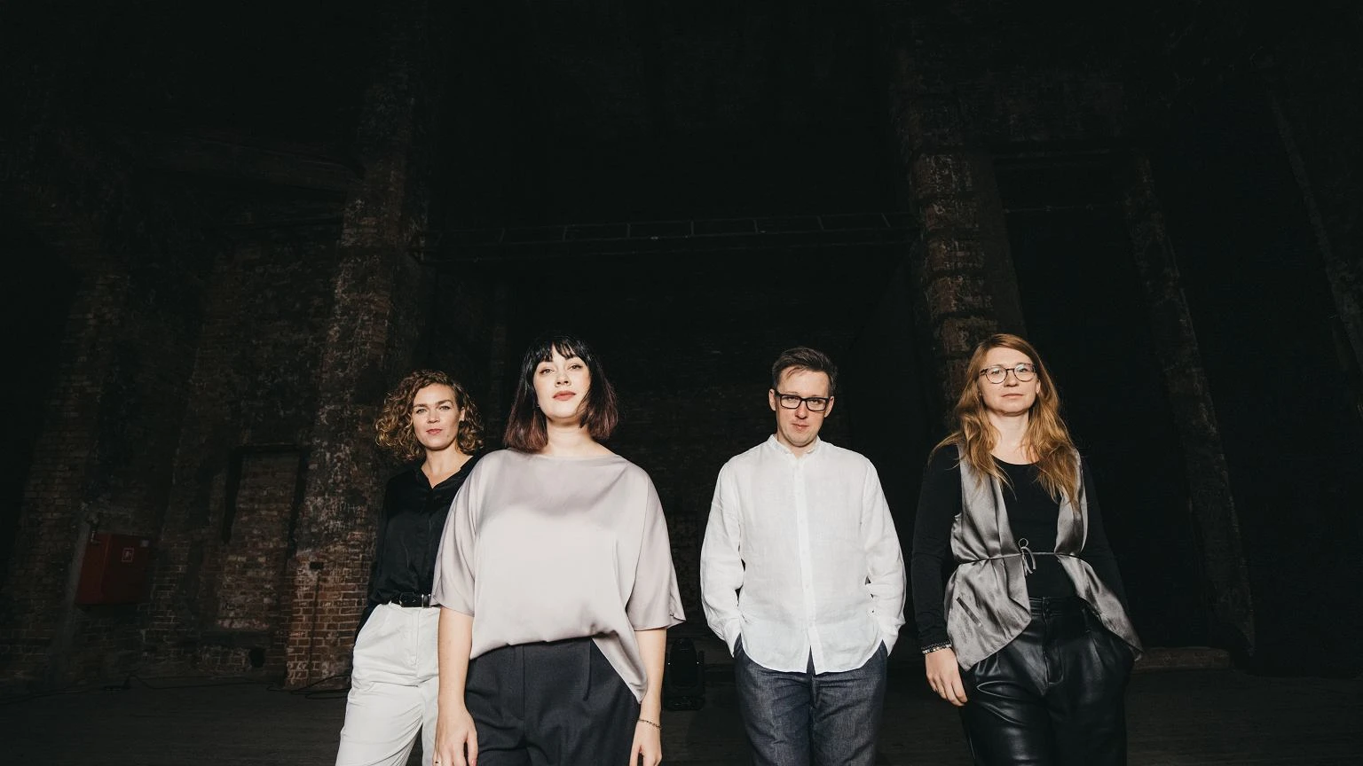 ZĹap swĂłj strach za rÄkÄ i wejdĹş w Ĺwiat, gdzie wraĹźliwoĹÄ staje siÄ supermocÄ. NiezwykĹy Festiwal oswaja emocje i pozwala poczuÄ peĹniÄ Ĺźycia