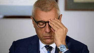 Giertych wci z zakazem wykonywania zawodu. Mecenas ma broni Leszka Czarneckiego przed aresztem