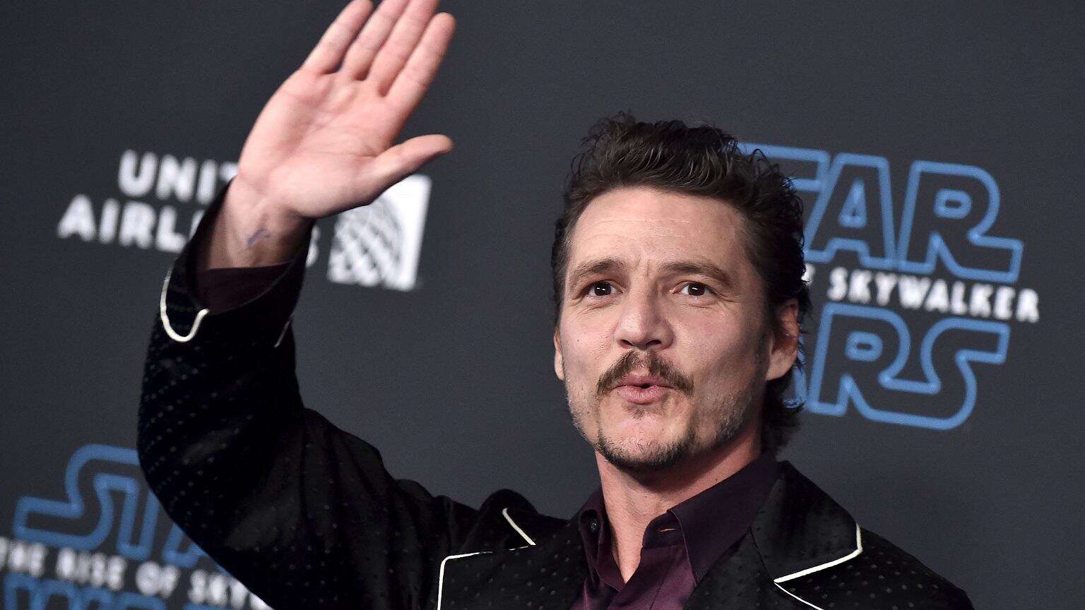 Pedro Pascal poparł osoby transpłciowe i stracił część fanów. Jak zareagował?