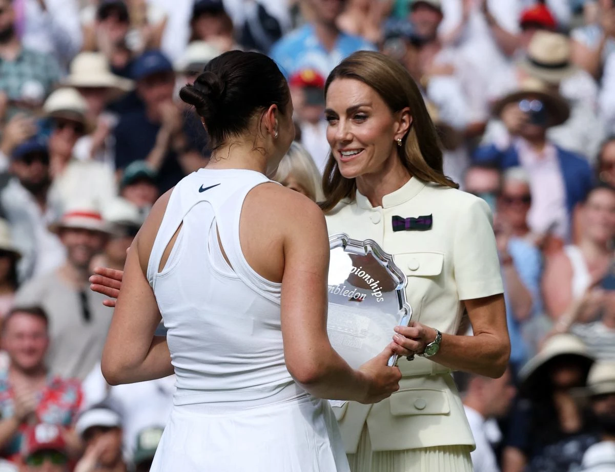 6:0, 6:0 w finale Wimbledonu. Oto co księżna Kate powiedziała do Anisimovej
