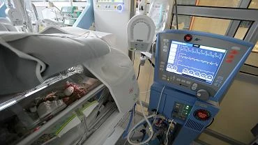 Cz respiratorw z Chin nie nadaje si do uycia - interfejs po chisku, bdne przycza