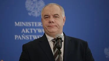 Koronawirus w Polsce. Sasin mwi o szacunku do lekarzy, ale wskazuje opolskie. 