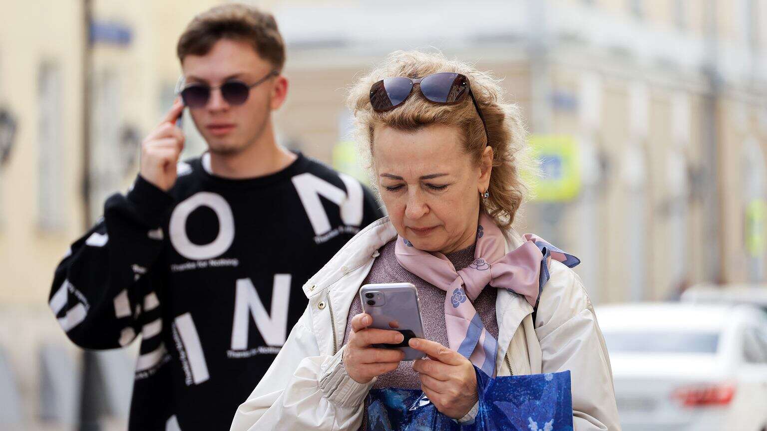 Czego nie wypada kobietom po 50-tce? Dwie kwestie nie podobają się Polakom