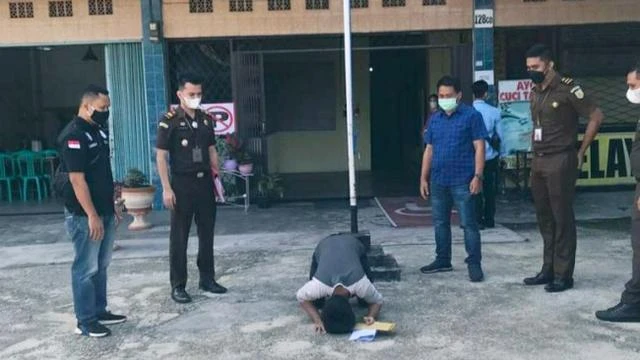Nasib Baik Pencuri HP di Pekanbaru, Bebas Hukuman Plus Dapat Ongkos Mudik