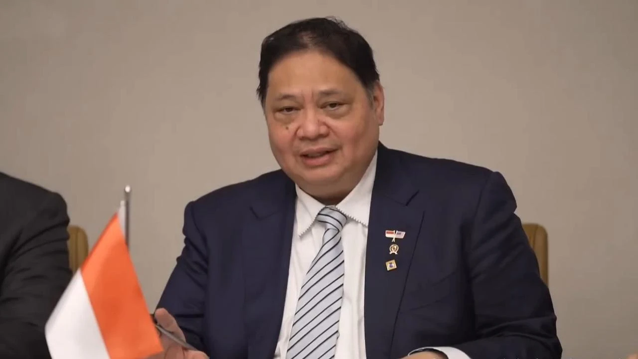 Menko Airlangga Tak Ikut Dampingi Prabowo ke Prancis