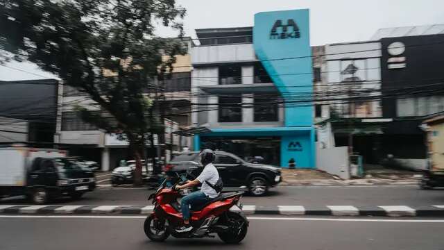 Maka Motors Resmikan 5 Diler di Jadetabek, Ada Layanan Fast Charging Gratis