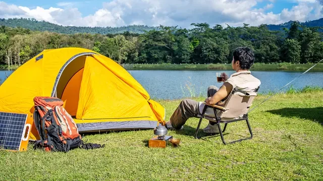 Alasan Pria Pencinta Alam Keren dan 5 Hadiah yang Bikin Senyum Lebar, Cek di Shopee!