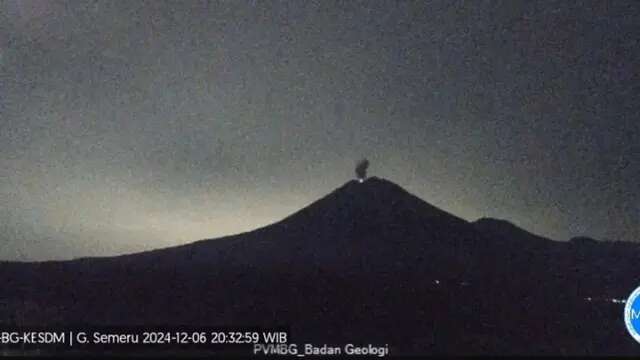 Gunung Semeru Kembali Erupsi, Tinggi Letusan capai 800 Meter