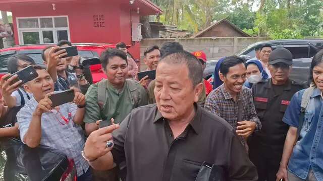 Dapat Restu dari PDIP, Ketua DPD Golkar Lampung Daftar Pilgub Lampung ke KPU