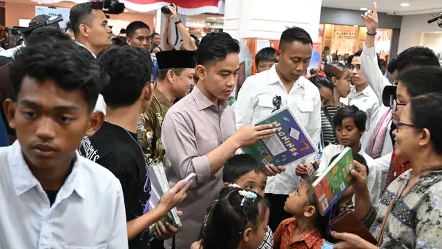 Gibran Tolak Gerbong Khusus Perokok, Minta Transportasi Umum Ramah Ibu Hamil dan Anak