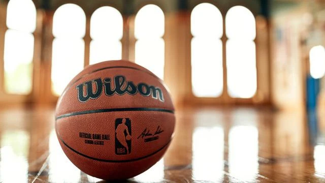 NBA Pakai Bola Baru Mulai Musim Depan