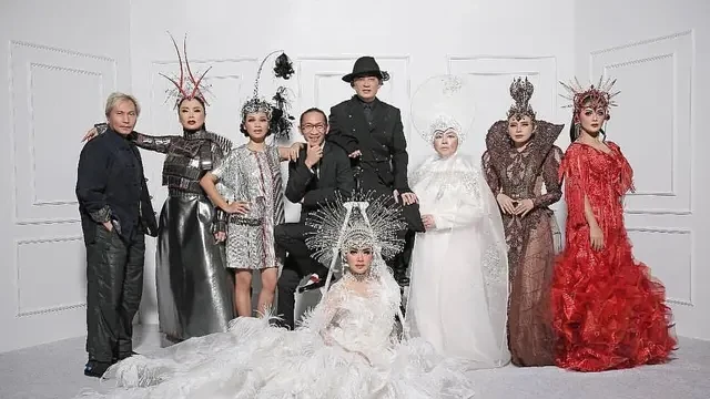 5 Potret Syahrini Kumpul bareng Geng HARA, Santai tapi Tetap Glamor