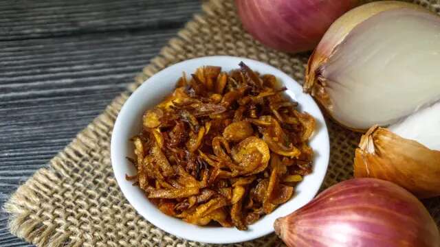 Cara Bikin Bawang Goreng Merah Agar Aromanya Kuat dan Renyah