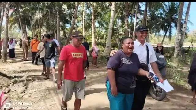 Simulasi Evakuasi Tsunami di Banyuwangi, Warga Langsung Meluncur ke Tempat Aman Saat Sirin...