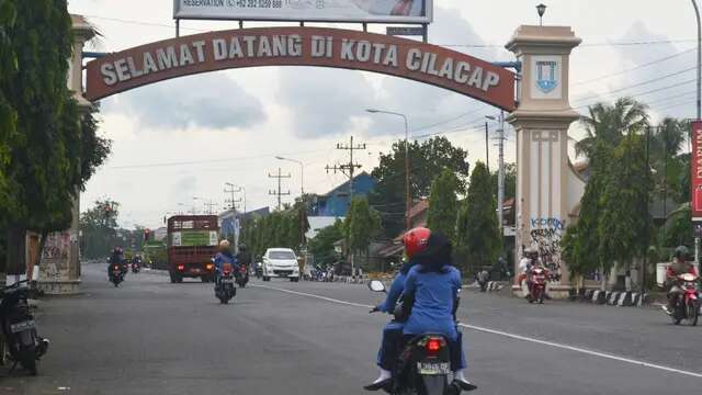 Cilacap Lautan Api, Strategi Bumi Hangus yang Menggagalkan Ambisi Belanda