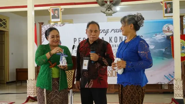 Bahasa Jawa di Ambang Kepunahan, Jeritan Hati Diaspora di Kongres Internasional Gunungkidu...