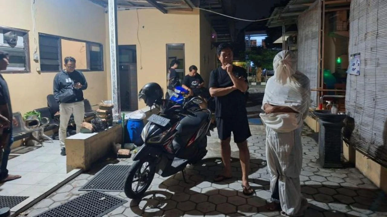 Live Streaming Pocong Berujung Penangkapan 3 Remaja di Sragen