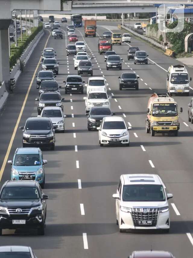 Exit Tol Bekasi Lumpuh Imbas Banjir, Jasa Marga Alihkan ke Bekasi Timur