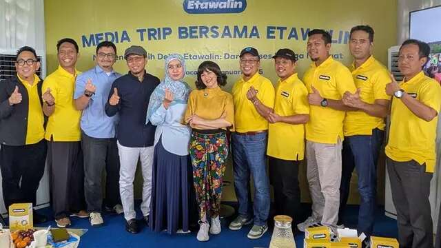 Meriam Bellina Ungkap Tips Tetap Aktif Naik Gunung Jelang Usia 60 Tahun