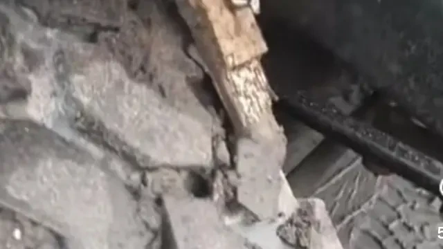 Heboh Temuan Ranjau Paku di Lautan Pasir Kawasan Wisata Gunung Bromo