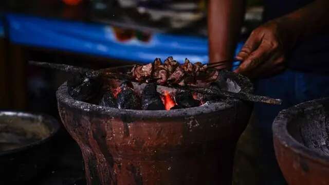 Akhir Pekan Menikmati Keunikan Sate Klatak Khas Bantul Yogyakarta