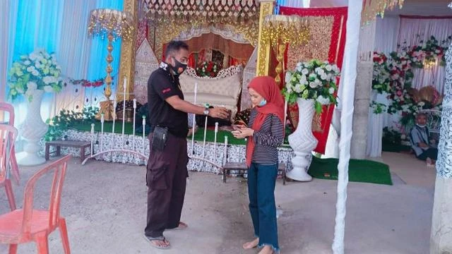 Cerita Polisi Pekanbaru Gagalkan Pernikahan Warga Positif Covid-19 Hingga ke Padang