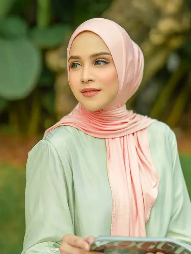 10 Rekomendasi Model Hijab Polycotton Terbaik, Bikin Semakin Cantik