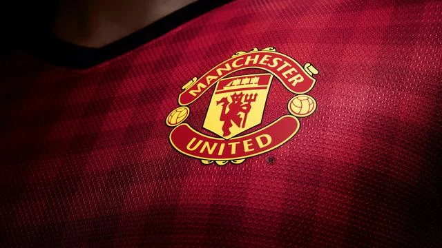 Beli Bek Baru, MU Bakal Buang Beberapa Pemain